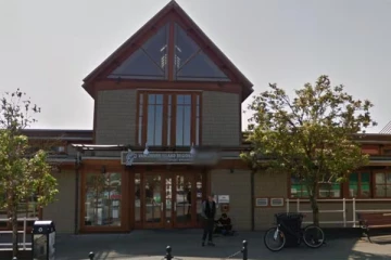 அதிகரிக்கும் சிறார் குற்றச்செயல்கள்... கனடாவில் 16 வயது சிறுமி கைது