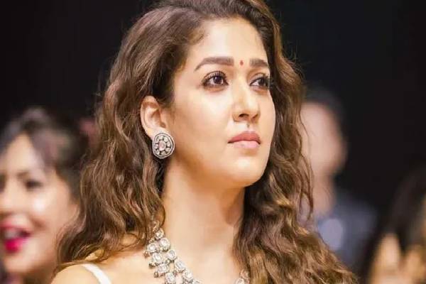 அட இது தெரியாம போச்சே! நயன்தாராவின் உண்மையான பெயர் என்னன்னு தெரியுமா? | What Is Actress Nayanthara Real Name அட இது தெரியாம போச்சே! நயன்தாராவின் உண்மையான பெயர் என்னன்னு தெரியுமா? | What Is Actress Nayanthara Real Name