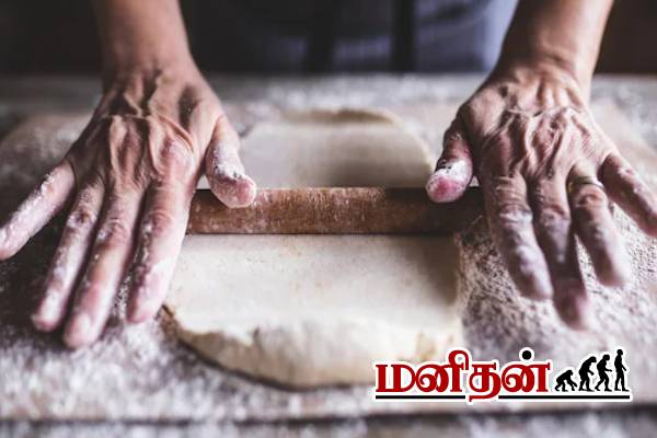 சப்பாத்தி கட்டையில் மாவு அடிக்கடி ஒட்டிக்குதா? அப்போ இத செய்ங்க | How To Clean Sticky Dough In Chapati Wooden Roller