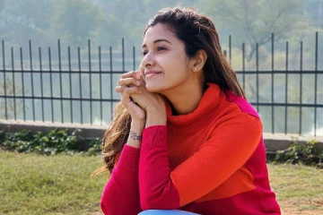 பிரியா பவானி ஷங்கரா இது? அடையாளமே தெரியலையே..