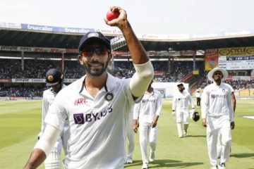 சொற்ப ரன்களுக்கு இந்தியாவிடம் சுருண்டது இலங்கை! பந்துவீச்சில் மிரட்டிய பும்ரா