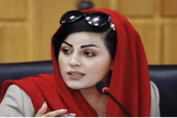 பெண்கள் இங்கே வரவே கூடாது! தாலிபான்கள் எடுத்த அதிரடி நடவடிக்கை.. கண்ணீருடன் பகிர்ந்த பெண் பத்திரிக்கையாளர்