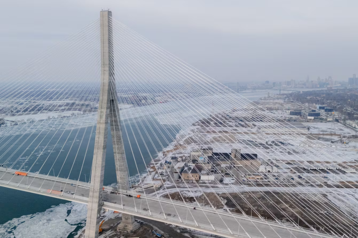 கால்நடையாக அமெரிக்காவிற்குள் பிரவேசிக்க முயற்சித்த கனடியர் கைது | Us Agents Arrest Canadian Crossing Gordie கால்நடையாக அமெரிக்காவிற்குள் பிரவேசிக்க முயற்சித்த கனடியர் கைது | Us Agents Arrest Canadian Crossing Gordie