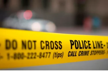 கனரக வாகனமும் வான் ஒன்றும் மோதி விபத்து: ஒருவர் உயிரிழப்பு