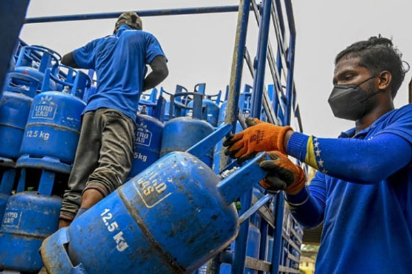 லிட்ரோ நிறுவனம் வெளியிட்ட அறிவிப்பு | Special Gas Distribution In Colombo