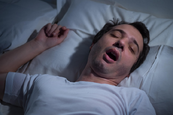 அரிய வகை நோயால் வருடத்திற்கு 300 நாட்கள் தூங்கும் நபர்! | A Man Sleeps 300 Days A Year Rare Disease