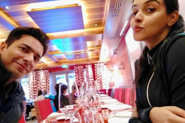 பல வருடங்களுக்கு பிறகு வெளிவந்துள்ள நடிகை அசினின் போட்டோ | Actress Asin Latest Photo With Her Husband