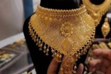 பவுன் ரூ.71,000-த்தை தாண்டிய தங்கம் விலை - எவ்வளவு தெரியுமா?