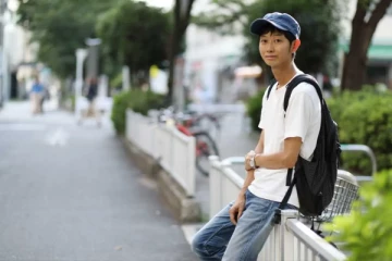 எதுவுமே செய்யாமல் இருப்பதற்குச் சம்பளம் வாங்கும் நபர்