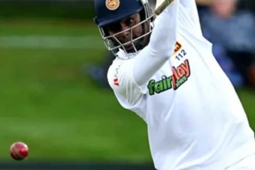 ඇන්ජලෝ මැතිව්ස්ගෙන් සුපිරි ඉනිමක්.