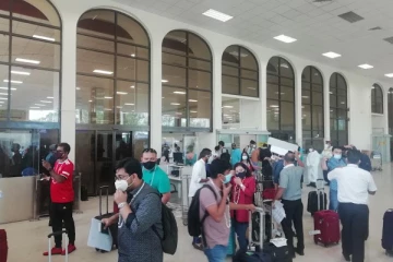 கட்டுநாயக்காவில் இன்று தரையிறங்கிய சுற்றுலாபயணிகள்