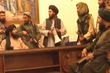 ஓகஸ்ட்  31-ஆம் திகதி வரை காத்திருக்க முடியாது: தாலிபான்கள் முடிவு