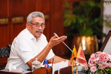 ஜனாதிபதியிடம் மீண்டும் பதவி கேட்கும் முன்னாள் அமைச்சர்கள்