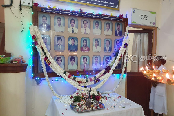 ஈழ வரலாற்றில் உயிர்காக்கும் மருத்துவமனையே படுகொலைக்களமான நினைவுகள் | Indian Army Attack On Jaffna Teaching Hospital