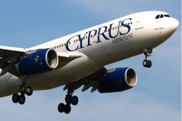 விமான பயணத்தில் நடுவானில் உயிரிழந்த பிரித்தானியர்; அதே விமானத்தில் நடந்த இன்னொரு அதிர்ச்சி சம்பவம்