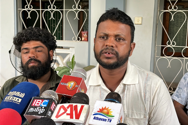 தமிழர் பகுதியில் எழும் மற்றுமொரு விகாரை: மக்களுக்கு விடுக்கப்படும் எச்சரிக்கை | Vavuniya District Organizer S Thavapalan Speech