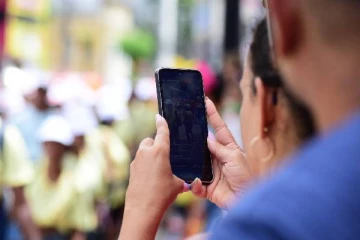 குற்ற இடங்களில் புகைப்படம் எடுப்பது சட்டவிரோதம் ; பொலிஸார் பொதுமக்களுக்கு எச்சரிக்கை