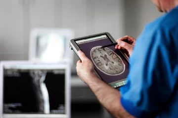 ஒரே நகரில் 48 பேர்கள் பாதிப்பு: கனடாவை உலுக்கும் புதியவகை நோய்