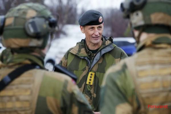 நோர்வே மீது ரஷ்யா படையெடுக்கலாம்... இராணுவத் தளபதி கூறும் காரணம் | Russia Could Invade To Protect