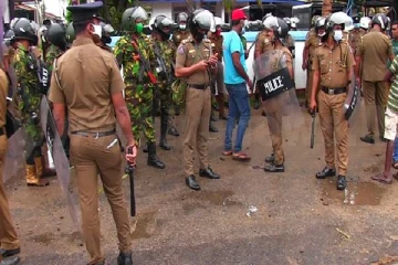 பொலிஸ் விசேட அதிரடிப்படையினரின் சுற்றிவளைப்புகளில் 13 பேர் கைது