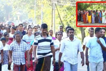 කතරගම පොලිසිය වැටලූ ජන ගඟ - පාසල් 5ක ගුරුවරුන් සේවයෙනුත් ඉවත් වෙයි..(VIDEO)