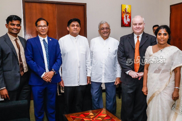 எதிர்க்கட்சி தலைவரை சந்தித்த சர்வதேச நிபுணர்! (Photos) | International Expert Meets Opposition Leader