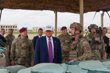 செவ்வாய் இரவு 8 மணி! முதல் முறையாக தாக்குதல் நேரத்தை அறிவித்த ட்ரம்ப் - வளைகுடாவில் ஏற்பட்ட பதற்றம்