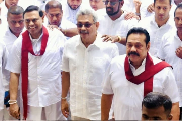 ராஜபக்சவினர் கொள்ளையடிக்கின்றனர் என்று நம்பினால் அவர்கள் அறிவில்லாதவர்கள்..!