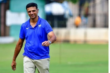 இனி அமைதியா இருந்தா வேலைக்கு ஆகாது! நேரடியாக களமிறங்கிய இந்திய பயிற்சியாளர் ராகுல் டிராவிட்