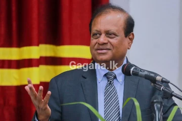 පෙබරවාරි 19ට පෙර පාසල් සිසුන්ට ලැබෙන දේ - අධ්‍යාපන ඇමතිගෙන් ප්‍රකාශයක්..!