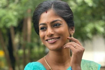 பாரதி கண்ணம்மா தொடர் புகழ் நடிகை வினுஷாவா இது?- வேறொரு லுக்கில் வெளிவந்த புகைப்படம்