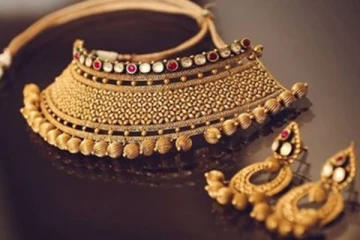 ஒரே நாளில் இவ்வளவு உயர்ந்த தங்கம் விலை - எவ்வளவு தெரியுமா?