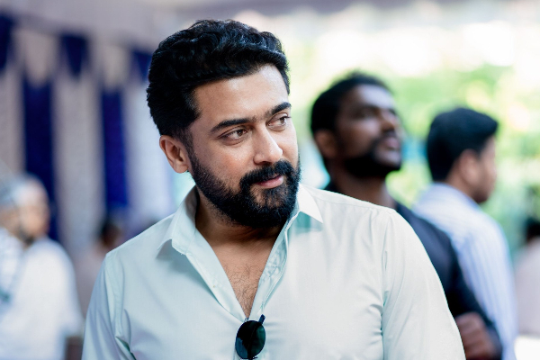 அஜித்திற்கே டப் கொடுக்கும் நடிகர் சூர்யா ! விலையுர்ந்த சொகுசு பைக் உடன் அவர் கொடுத்த போஸ்