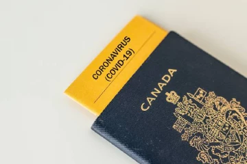 கனடாவில் போராட்டத்தில் ஈடுபட்டுள்ள மக்கள்! எதற்காக தெரியுமா...