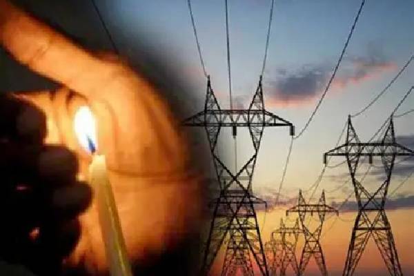 இருளில் மூழ்கியுள்ள இலட்சக்கணக்கான வீடுகள்: அமைச்சர் வெளியிட்ட அறிவிப்பு | Millions Of Homes In Power Cut In Sri Lanka