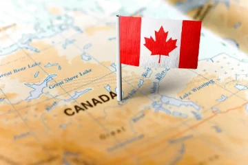 கனடா ஆசைகாட்டி 16 பேரிடம் பெரும் தொகை மோசடி!