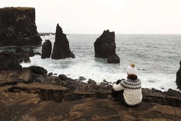 நிலநடுக்கத்தால் மூடப்பட்ட பிரபல சுற்றுலா தலம்!