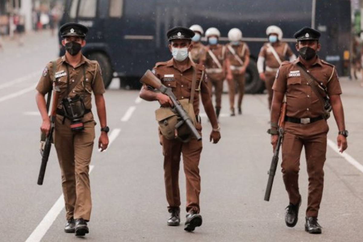 வீட்டை வாடகைக்கு விடுகிறீர்களா..! பொலிஸாரின் அதிரடி எச்சரிக்கை | Police Warn Property Owners Over Renting Out Homes வீட்டை வாடகைக்கு விடுகிறீர்களா..! பொலிஸாரின் அதிரடி எச்சரிக்கை | Police Warn Property Owners Over Renting Out Homes