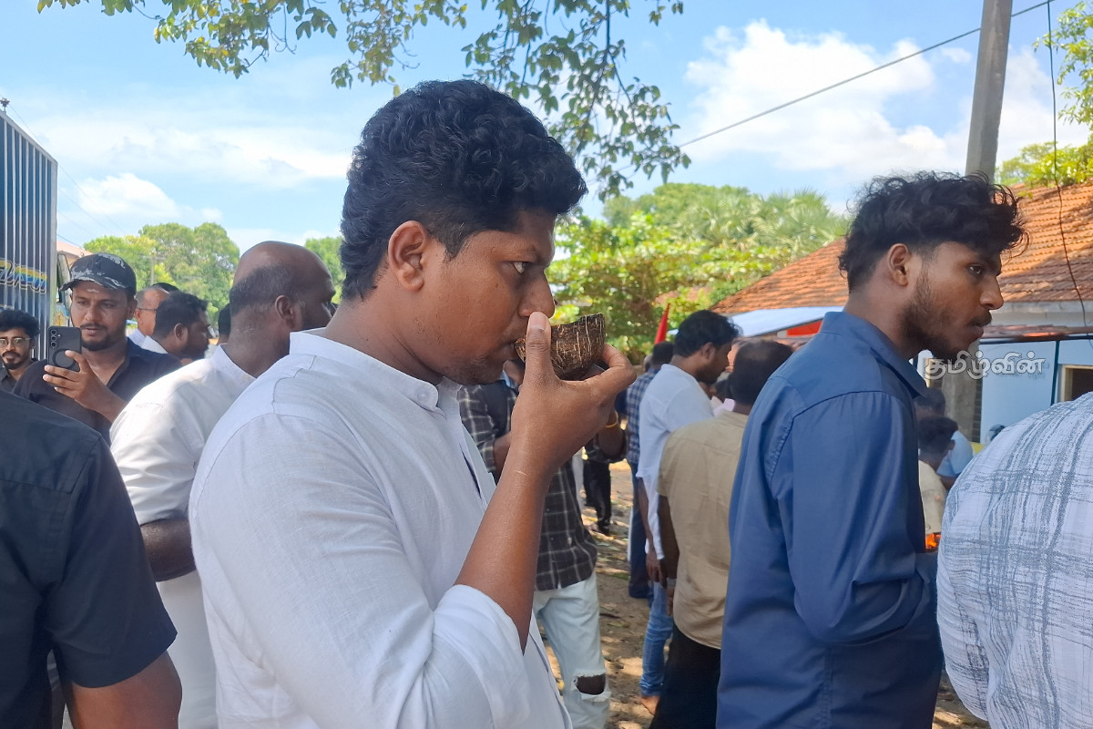 இலங்கை தமிழரசுக் கட்சியின் ஏற்பாட்டில் மட்டக்களப்பில் முன்னெடுக்கப்பட்ட முள்ளிவாய்க்கால் நினைவேந்தல் | Mullivaikal Rememberance Day Itak Batti இலங்கை தமிழரசுக் கட்சியின் ஏற்பாட்டில் மட்டக்களப்பில் முன்னெடுக்கப்பட்ட முள்ளிவாய்க்கால் நினைவேந்தல் | Mullivaikal Rememberance Day Itak Batti