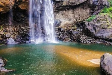 சர்ச்சைக்குரிய   காணொளி ஜோடிக்கு  நீதிமன்றம் கொடுத்த தண்டனை!