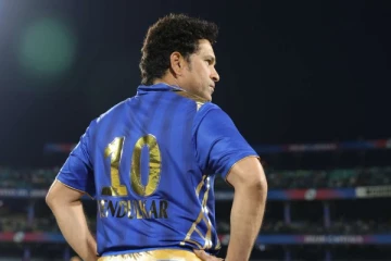 கொல்கத்தாவிடம் மும்பை தோற்ற பிறகும் அபு தாபியை அதிர வைத்த ஒருவரின் பெயர்! இணையத்தில் வைரலாகும் வீடியோ