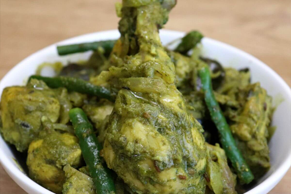 andhra style green chilli chicken
