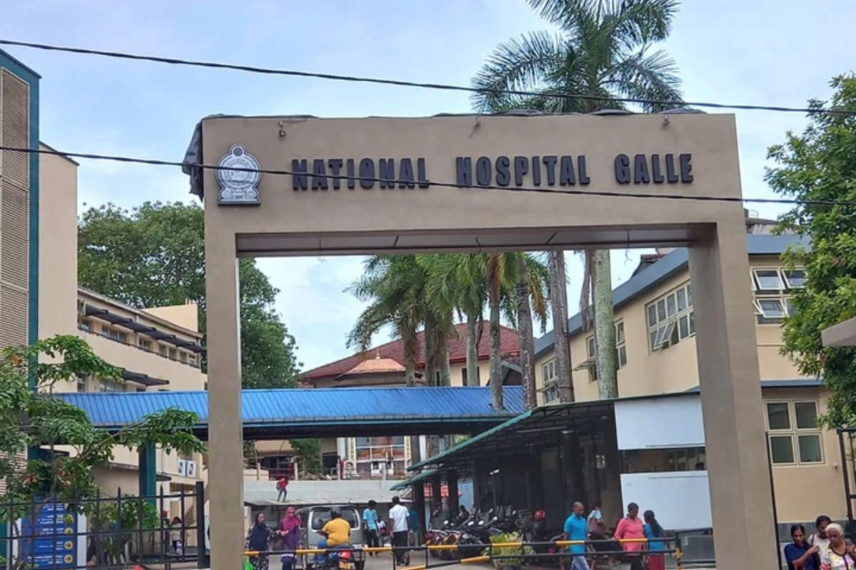 காலி தேசிய வைத்தியசாலை வளாகத்தில் தீப்பரவல் | Fire Breaks Out At Galle National Hospital