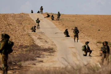 ஹமாஸ் அமைப்பிற்கு எதிராக போரிட இஸ்ரேலுக்கு வந்துகுவியும் யூதர்கள்