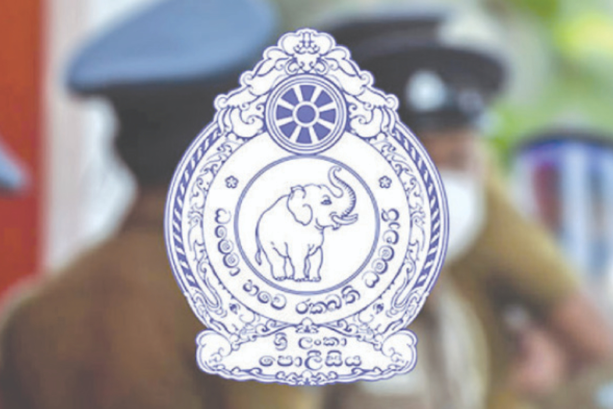 பொலிஸ்மா அதிபரின் இல்லத்தை காணொளி எடுத்த நபர் - தீவிர விசாரணையில் பொலிஸார் | Man Arrested After Filming Roads Near Igp S பொலிஸ்மா அதிபரின் இல்லத்தை காணொளி எடுத்த நபர் - தீவிர விசாரணையில் பொலிஸார் | Man Arrested After Filming Roads Near Igp S