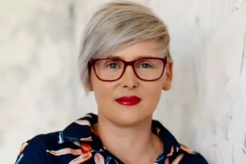 கணவருடைய மகன் கொடுக்கும் தொல்லை: நடுக்கத்துடன் வாழும் பிரித்தானிய பெண்...