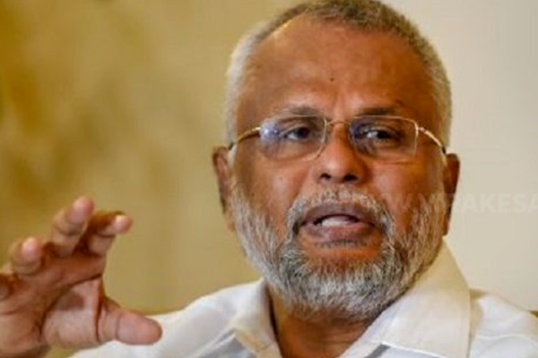 டக்ளஸ் தேவானந்தாவை தேடிச்சென்ற சி.வி.கே...! வெடித்த புதிய சர்ச்சை | Epdp Douglas Sivagnanam Meeting Controversy டக்ளஸ் தேவானந்தாவை தேடிச்சென்ற சி.வி.கே...! வெடித்த புதிய சர்ச்சை | Epdp Douglas Sivagnanam Meeting Controversy