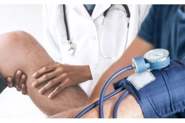 கால்களில் இந்த மாற்றத்தை உணர்கிறீர்களா..! உயர் இரத்த அழுத்தம் இருக்கலாம்