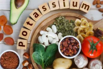 உங்களுக்கு இந்த அறிகுறிகள் எல்லாம் இருக்கா? பொட்டாசியம் நிறைந்த உணவுகளை உண்ணுங்கள்