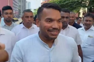 සියල්ල විමතියට පත් කරමින් නාමල් අල්ලස් කොමිසමෙන් අත්අඩංගුවට